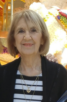 Laura  Favro